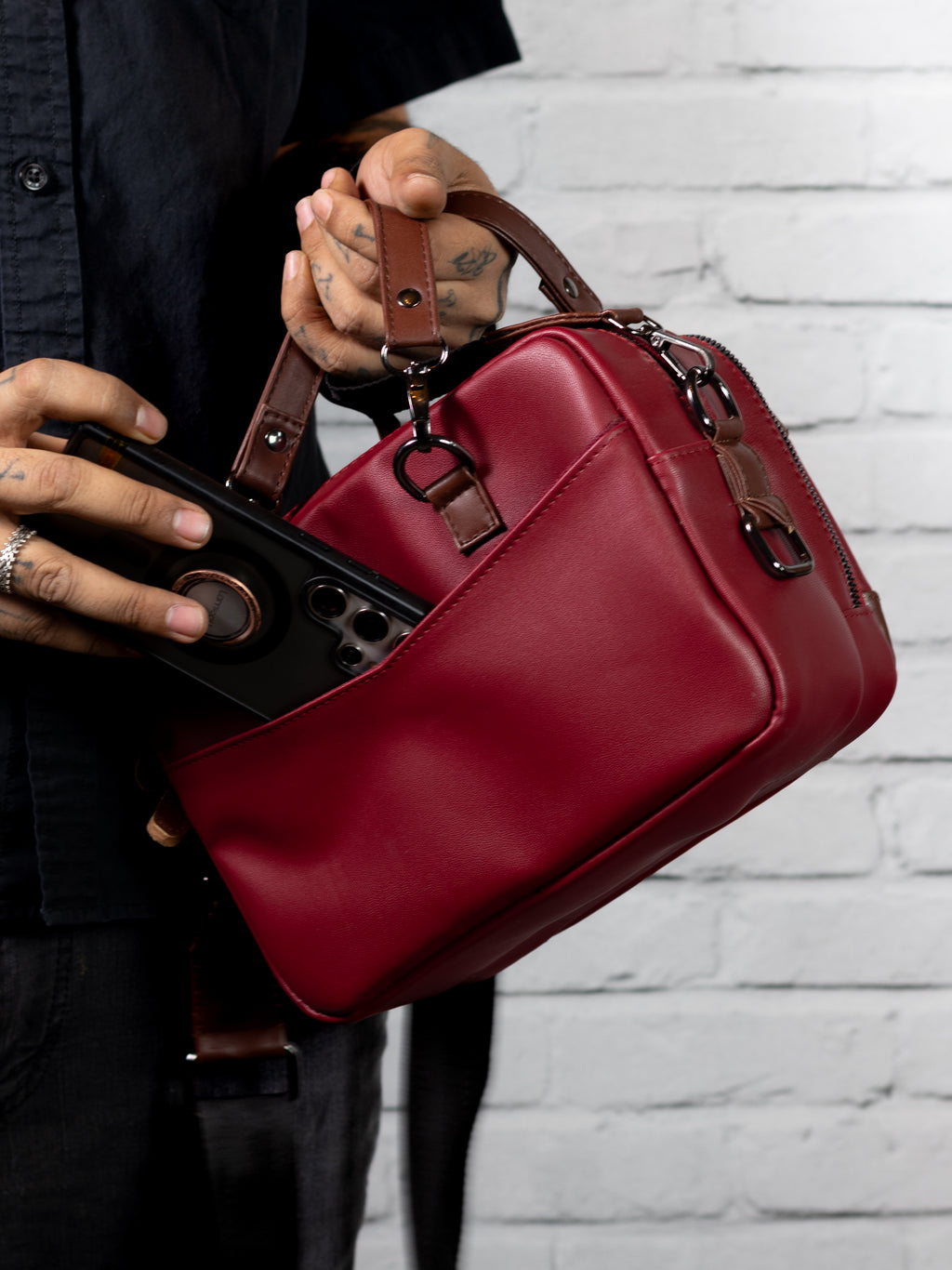 Mini Maletín Símbolo Personalizado. Rojo