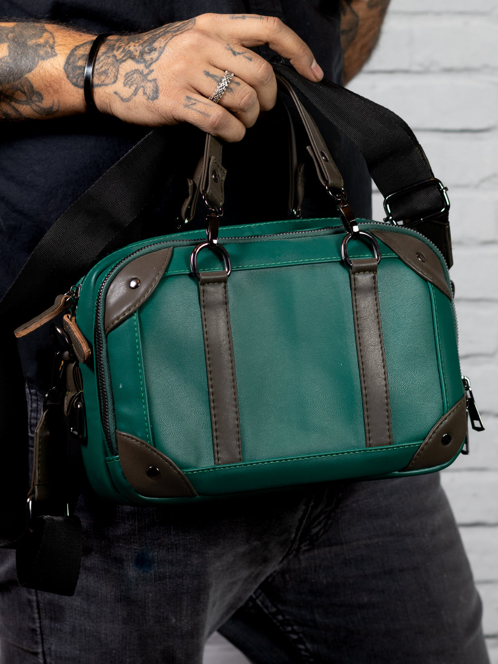 Mini Maletín - V CrossBody