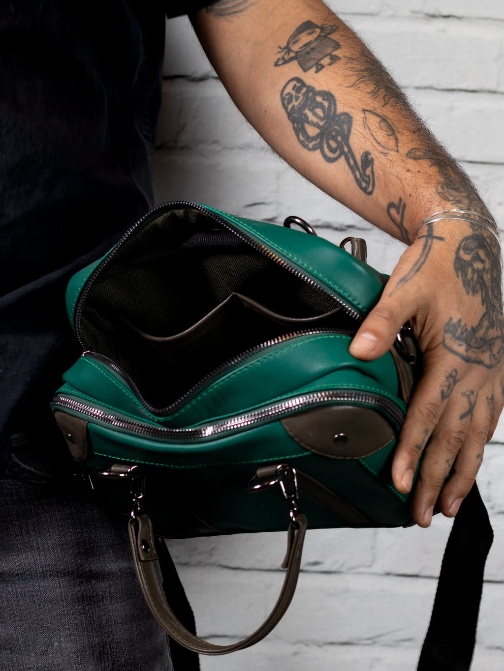 Mini Maletín - V CrossBody