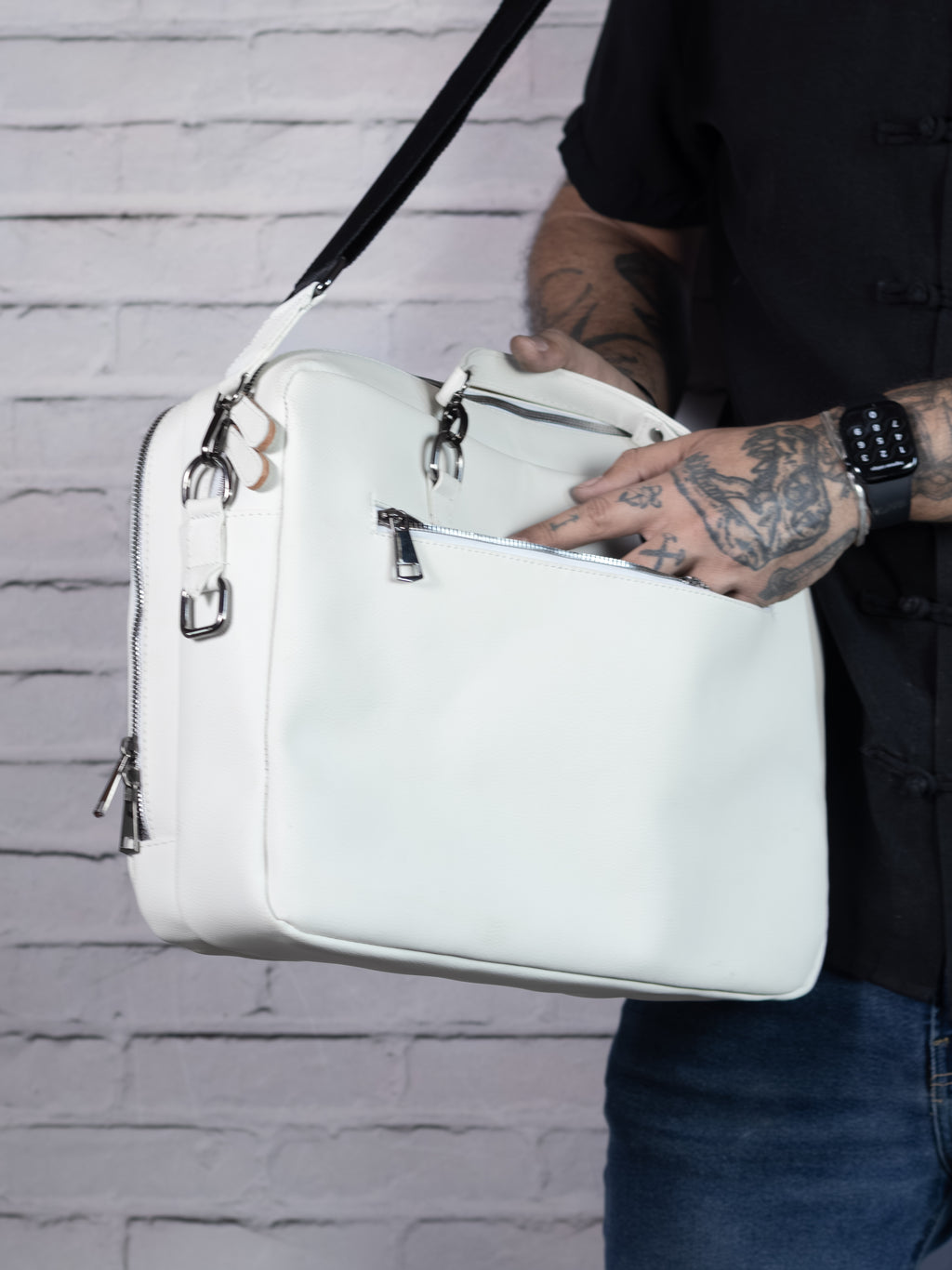 Maletín - Porta Laptop - Piel Blanca.