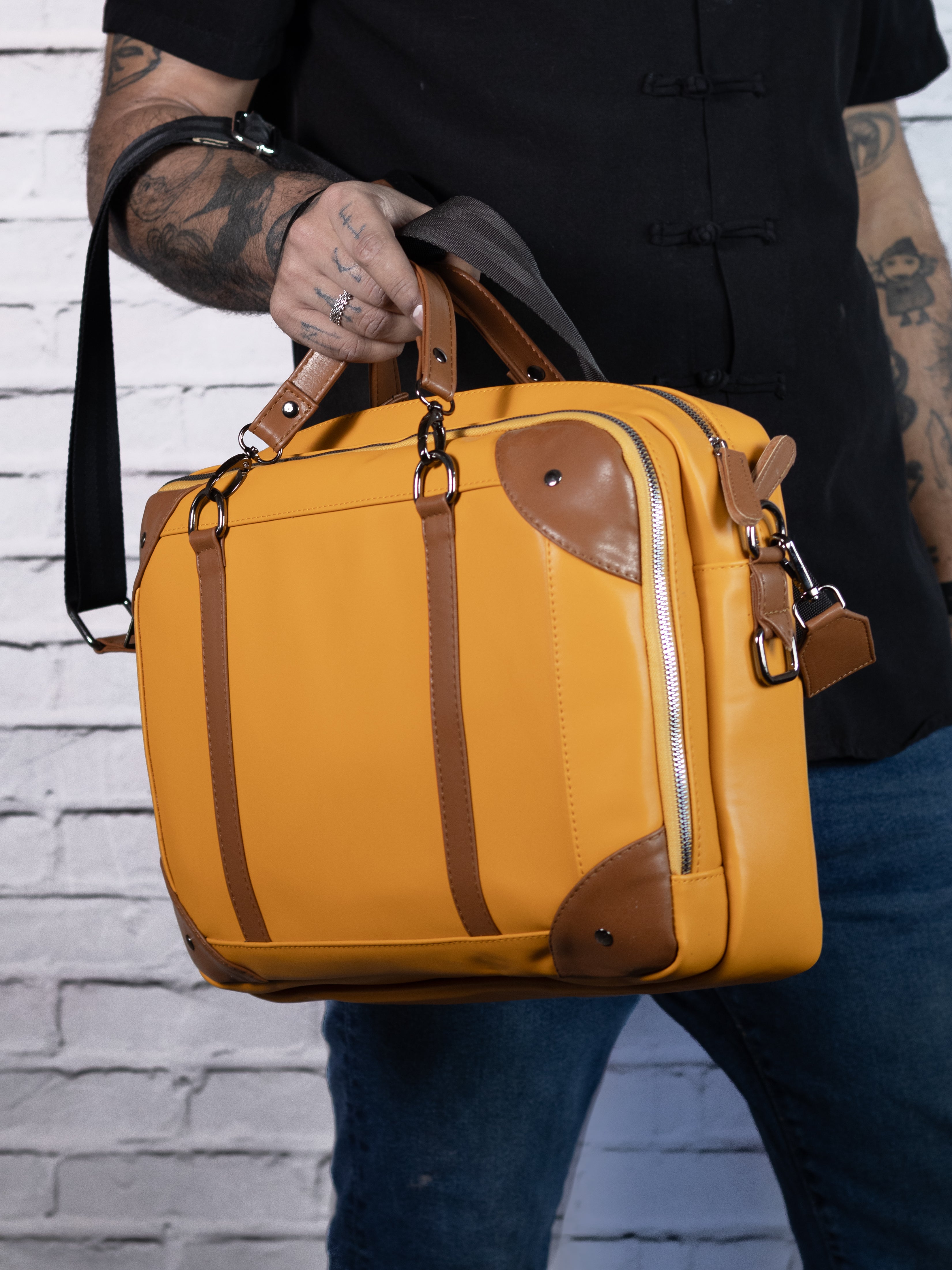 Maletín - Porta Laptop - Amarillo