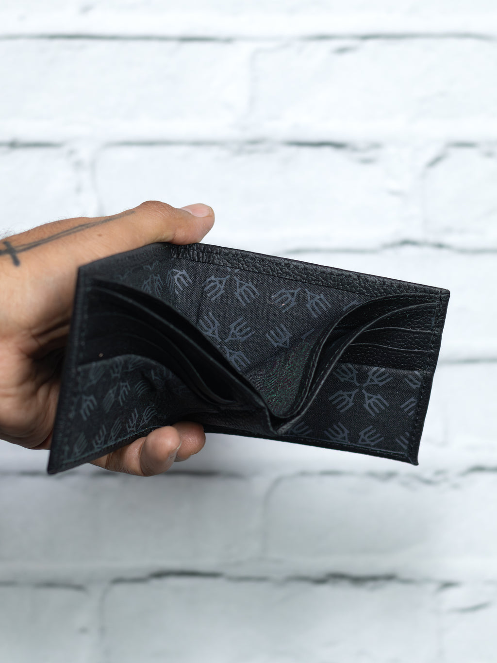 Cartera Vudou - Negro - Piel Autentica.